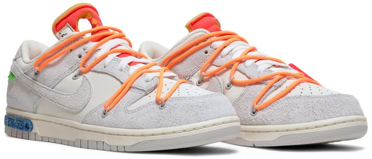 Off White x Nike Dunk Low Lot 31 of 50