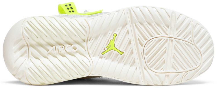 Air Jordan Wmns Jordan MA2 Pale Ivory Volt