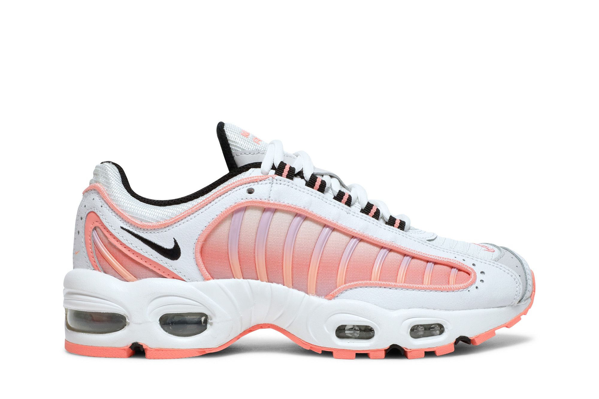 Nike new arrivals tailwind pink