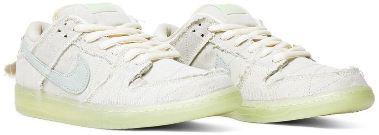 Nike Dunk Low SB Mummy