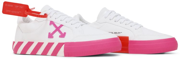 Off White Wmns Arrow Vulcanized Low White Fuchsia