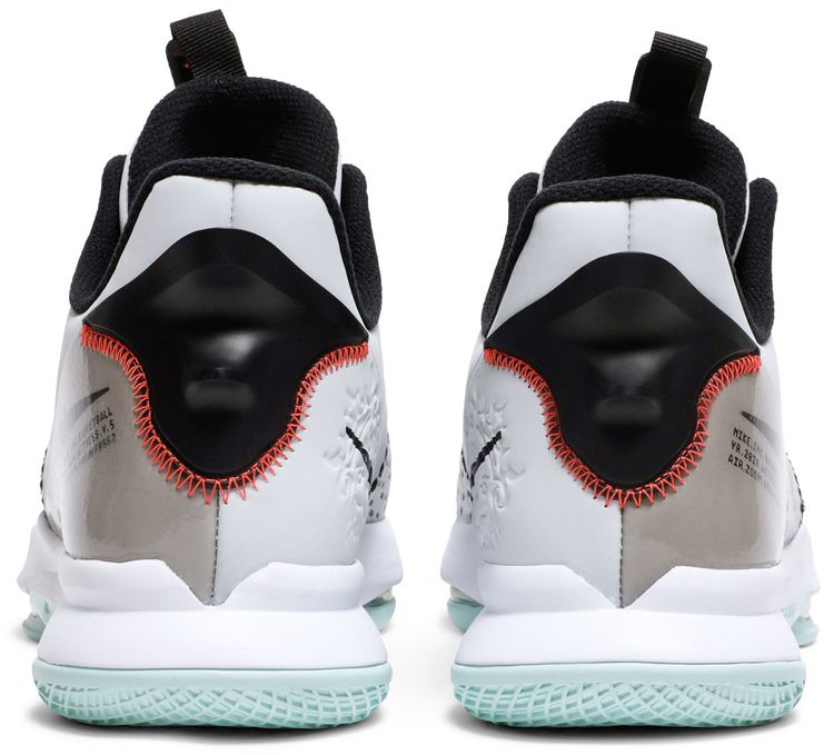Nike LeBron Witness 5 Pure Platinum Light Dew