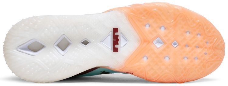 Nike Mimi Plange x LeBron 18 Low Daughters