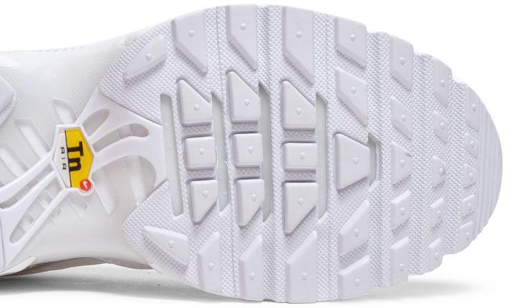 Nike Wmns Air Max Plus Triple White