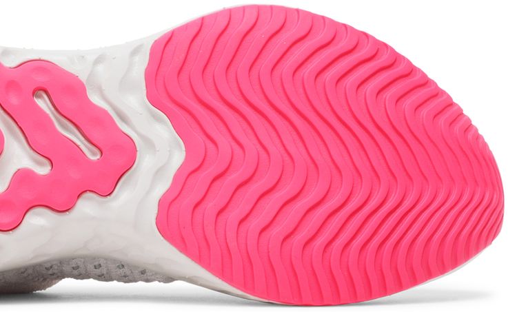 Nike Wmns React Phantom Run Flyknit 2 Platinum Tint Chile Red