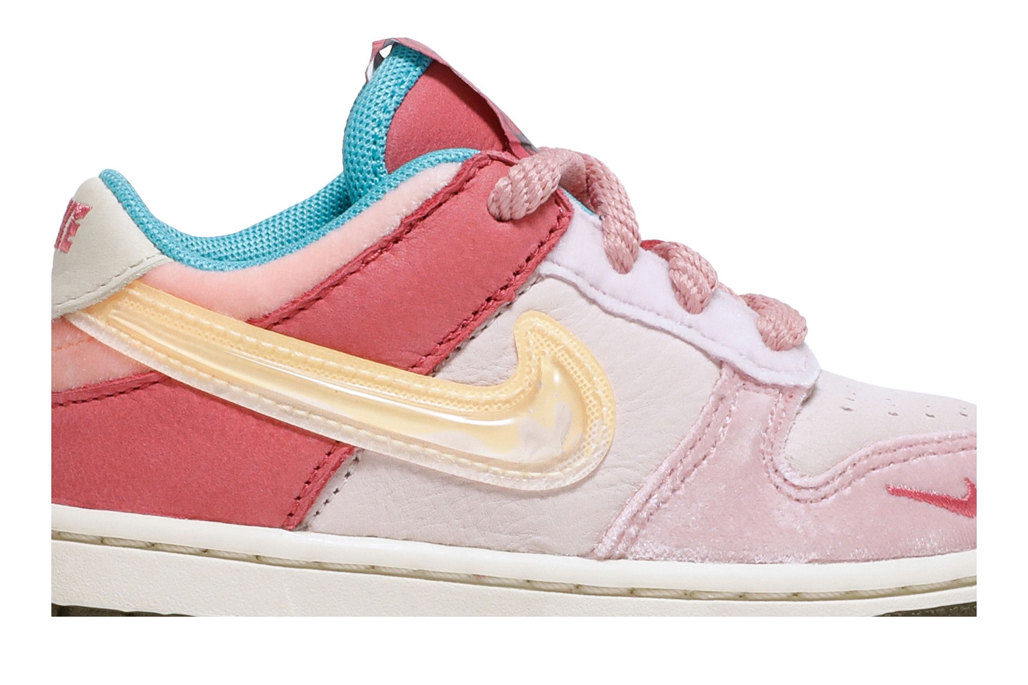 strawberry milk dunks low release date