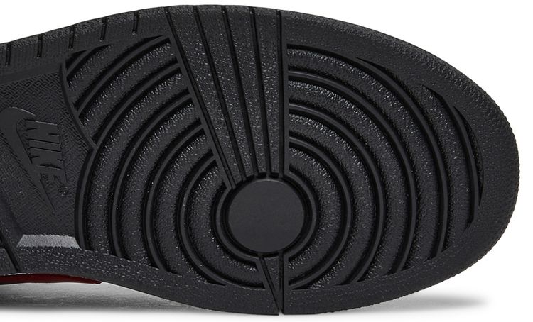 Air Jordan 1 High FlyEase Smoke Grey Gym Red