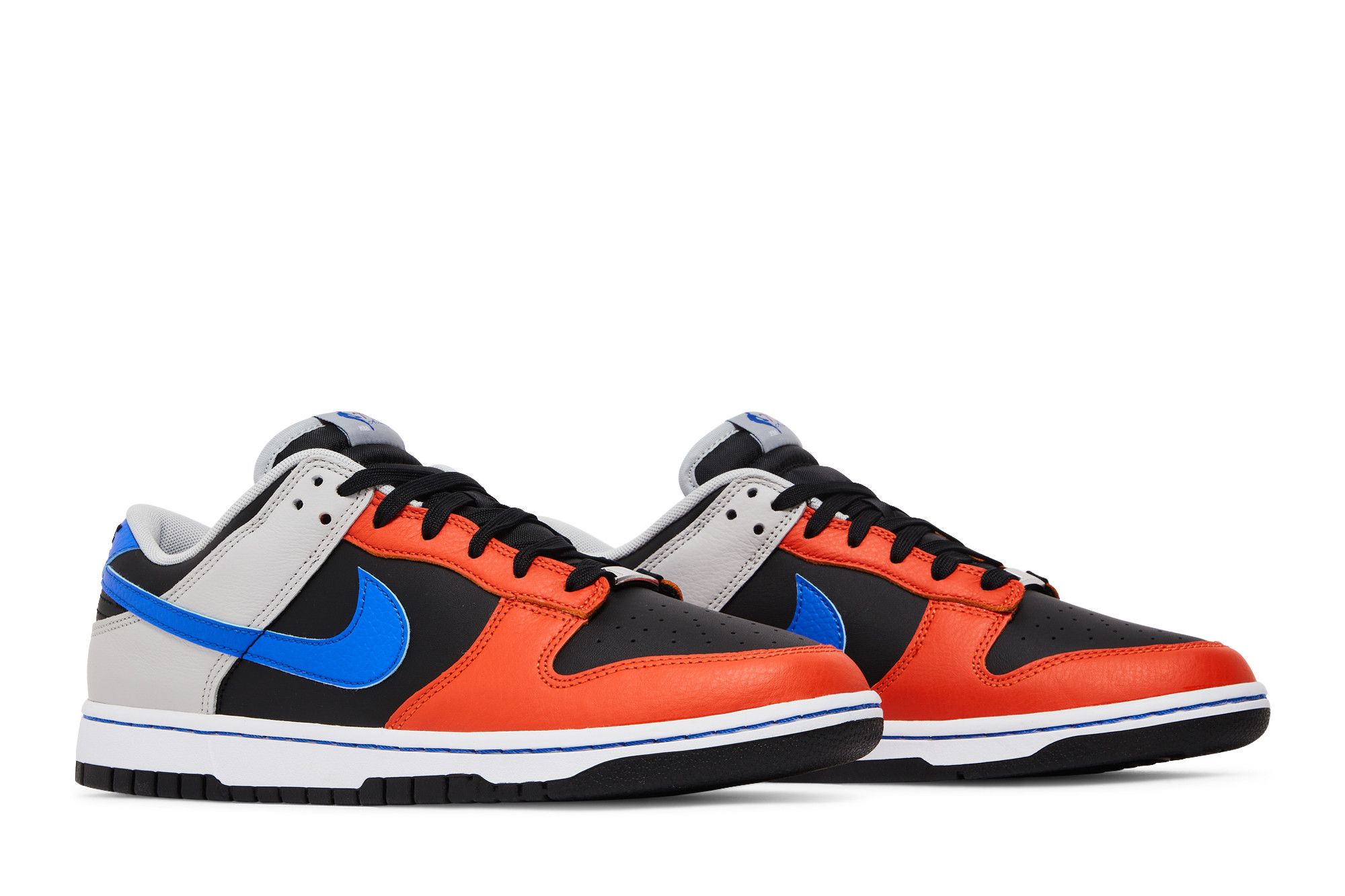 Buy NBA x Nike Dunk Low EMB '75th Anniversary - Knicks' - DD3363