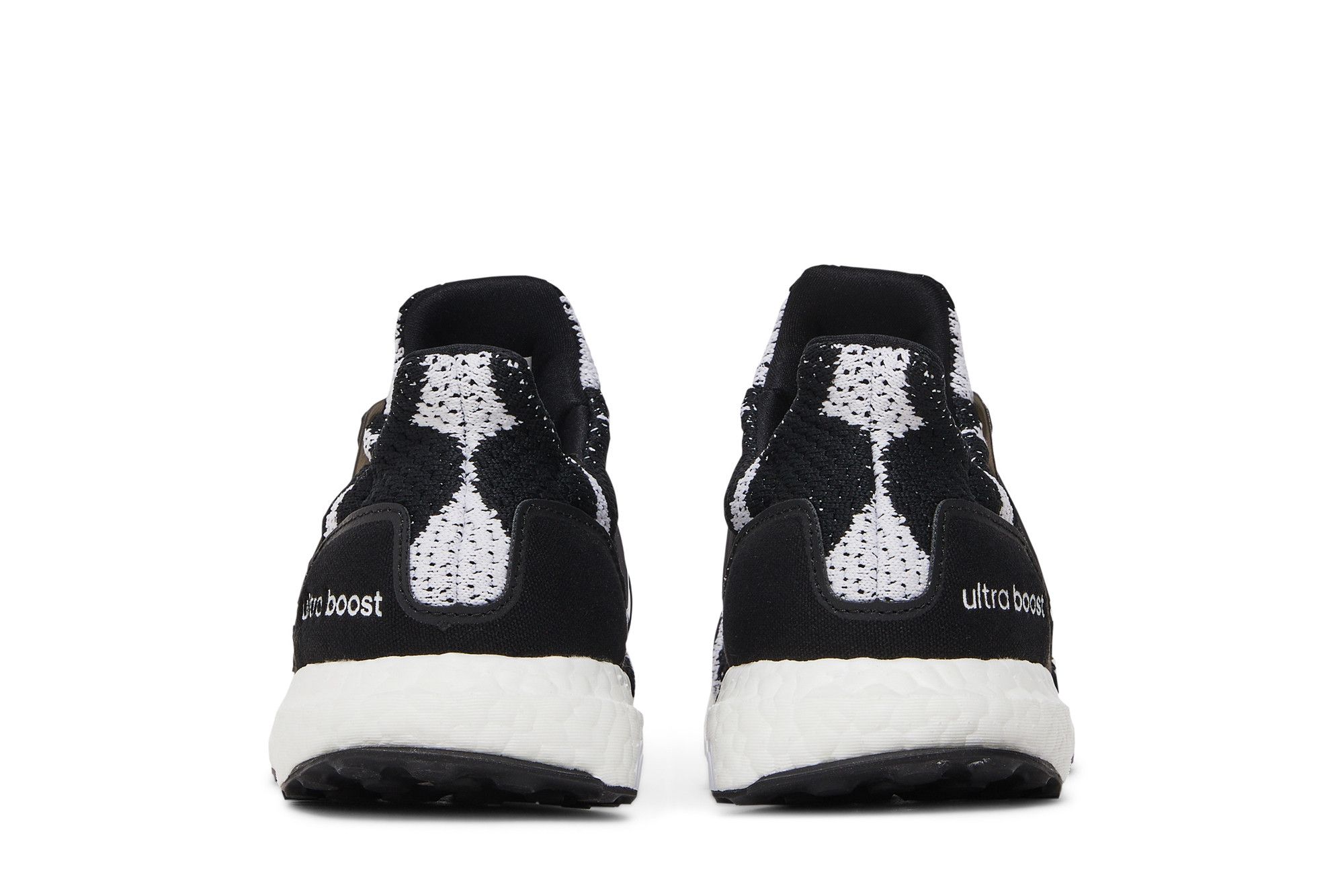 Buy Marimekko x Wmns UltraBoost DNA 'Räsymatto Dot' - GZ8686