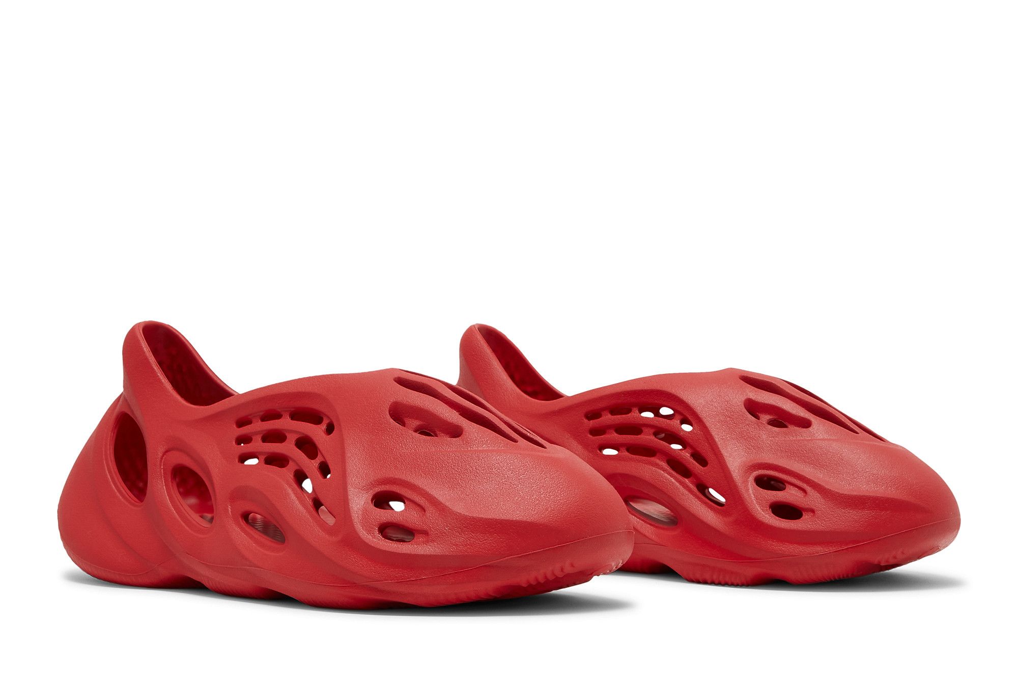 【楽ギフ_のし宛書】 Size 11.0 Yeezy Foam Runner 'Vermilion' サンダル