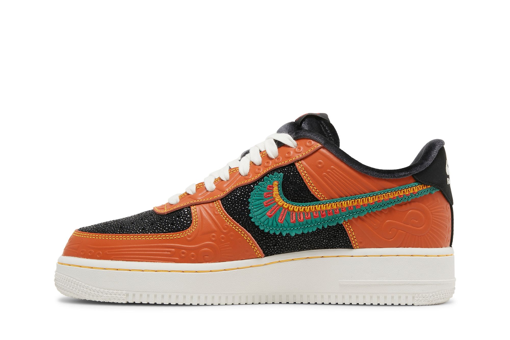 Buy Nike Air Force 1 '07 LX 'SiEMPRE Familia' - DO2157 816 | GOAT