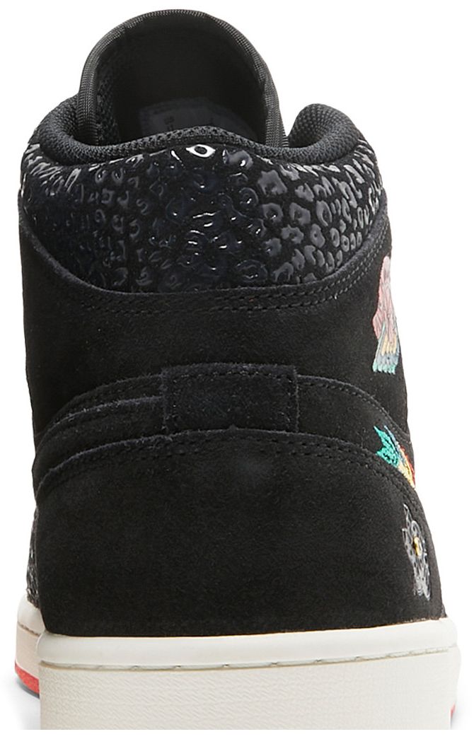 Air Jordan 1 Mid SE SiEMPRE Familia