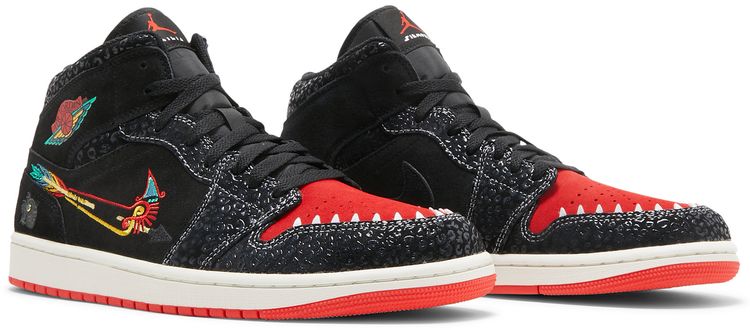 Air Jordan 1 Mid SE SiEMPRE Familia