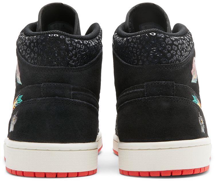 Air Jordan 1 Mid SE SiEMPRE Familia