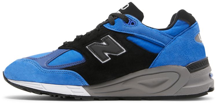 New Balance 990v2 Made in USA Blue Suede