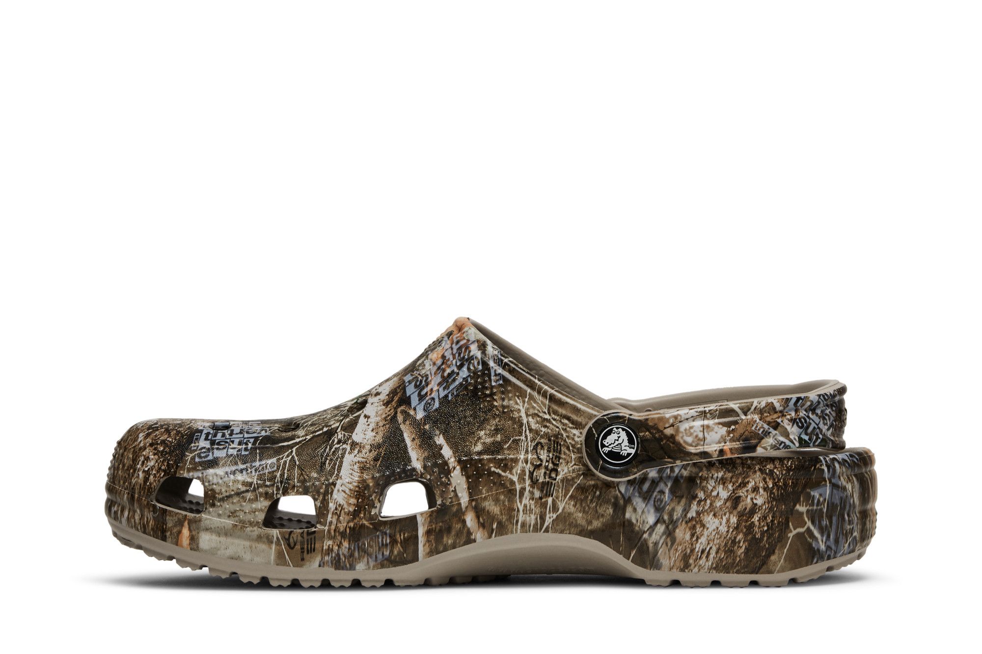 Buy thisisneverthat x Realtree x Crocs Classic Clog 'Edge Camo