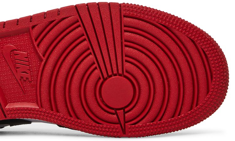 Air Jordan 1 Low GS Bred Toe