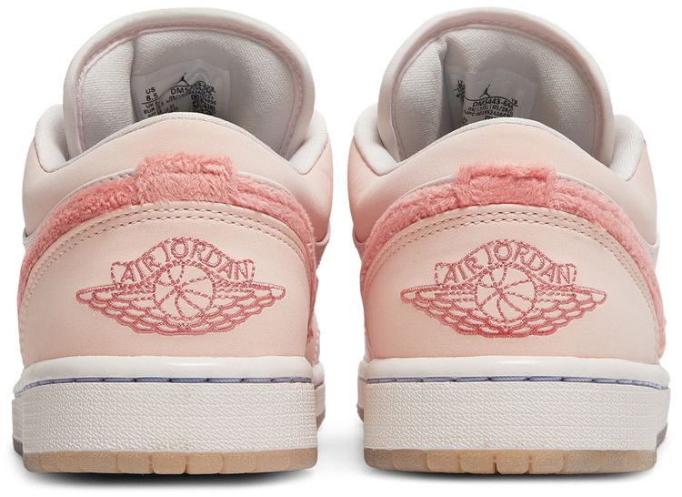 Wmns Air Jordan 1 Low SE Mighty Swooshers