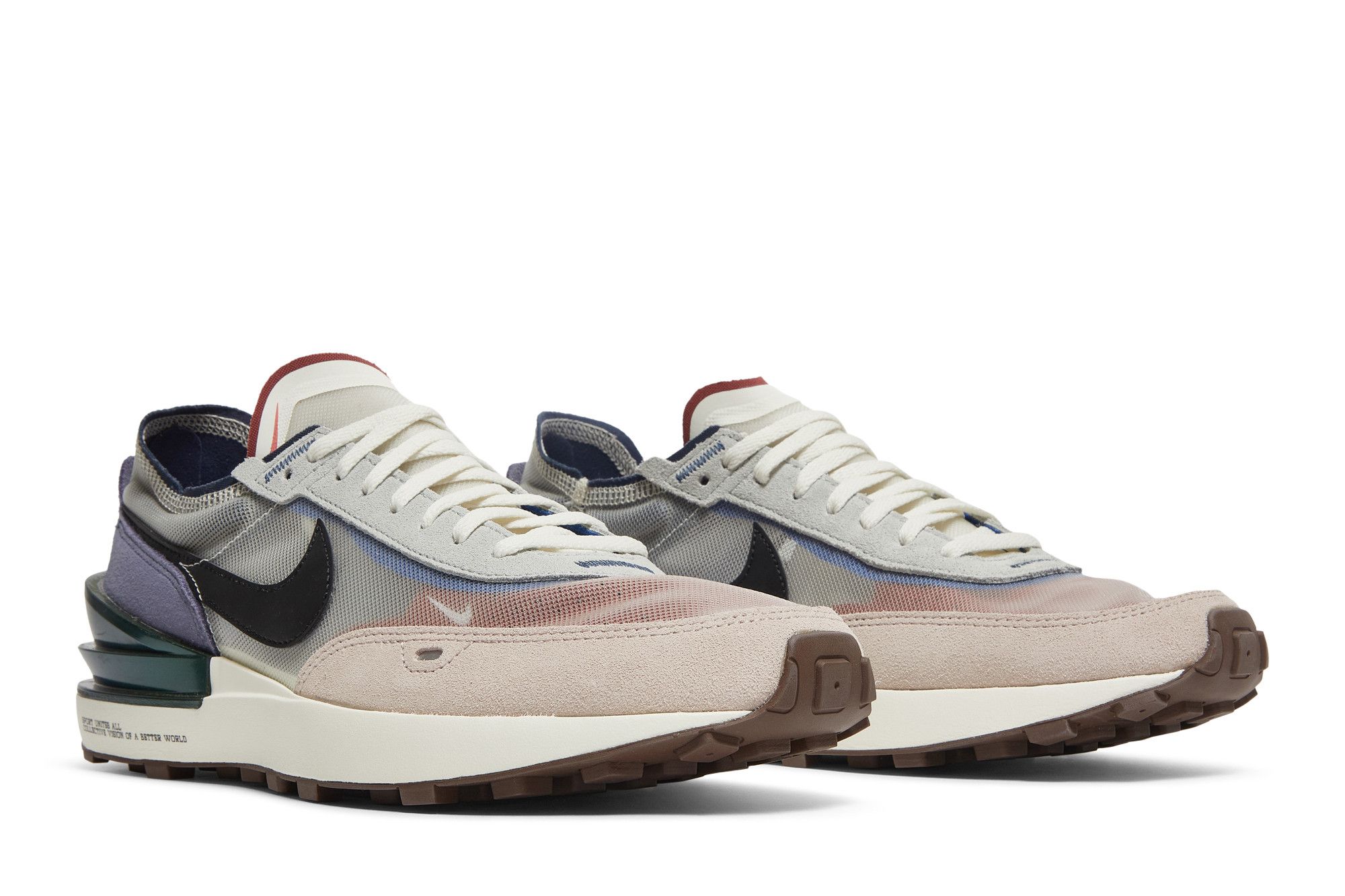 スニーカー Nike Waffle One The Great Unity Nike Waffle One The Great Unity DM5446-701 | SneakerNews.com
