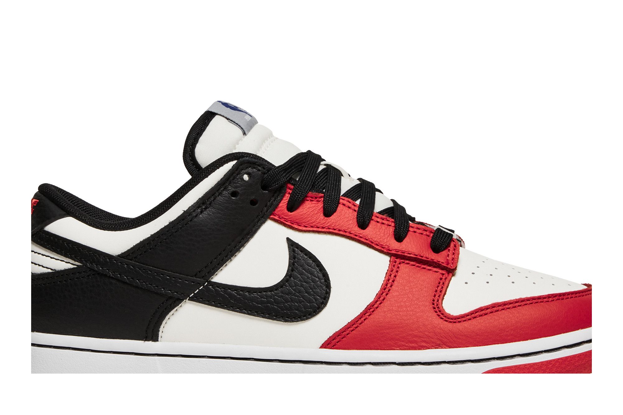 Nike dunk red bull online