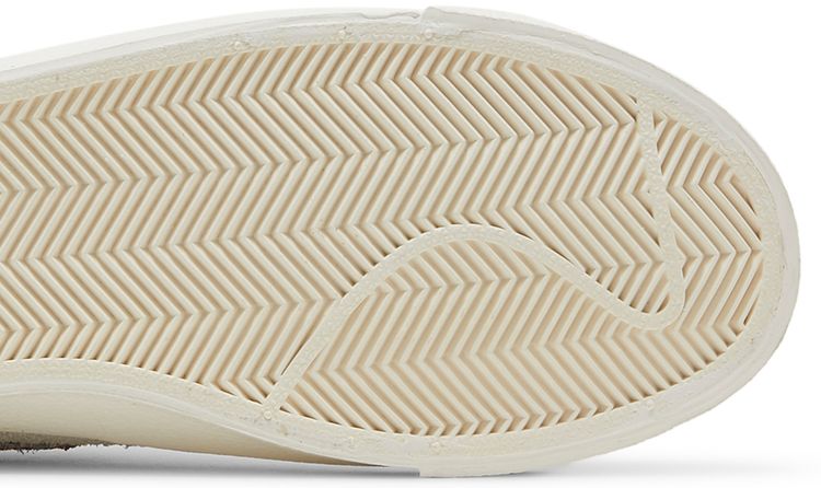 Nike Blazer Low 77 Premium Ugly Duckling