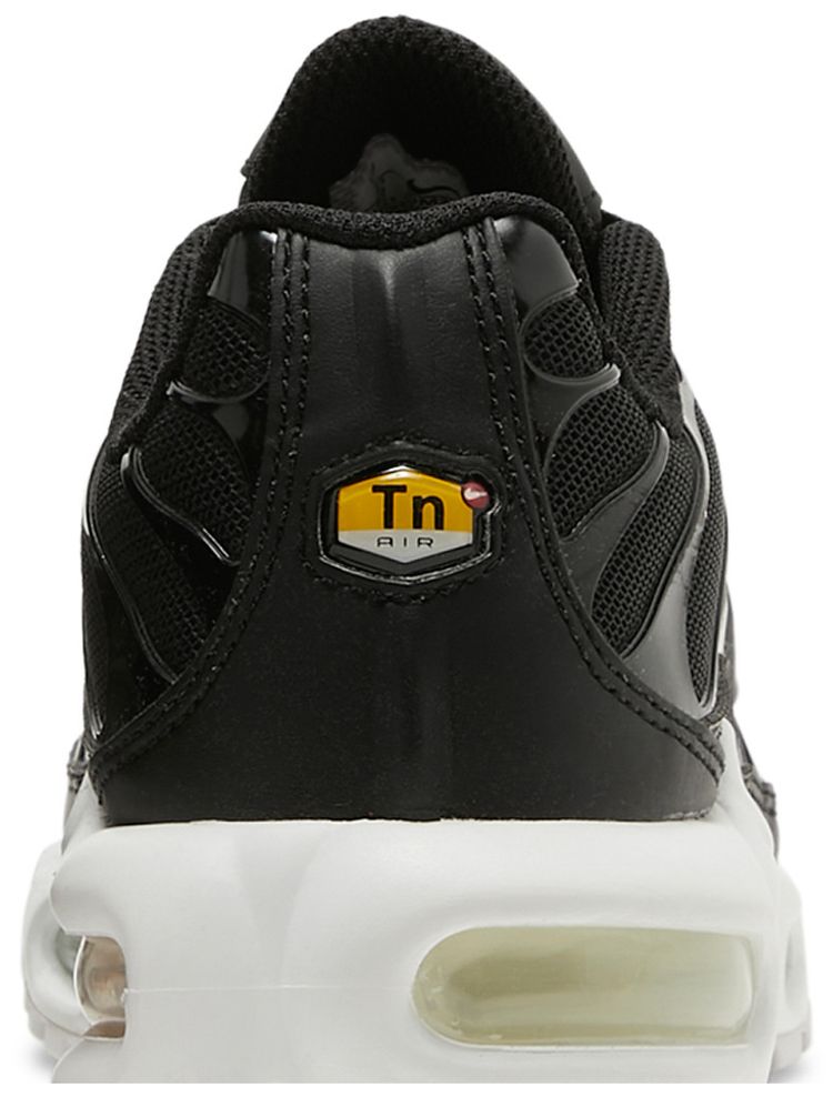 Nike Wmns Air Max Plus Black White