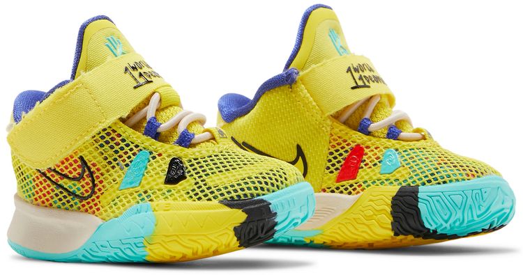 Nike Kyrie 7 TD 1 World 1 People