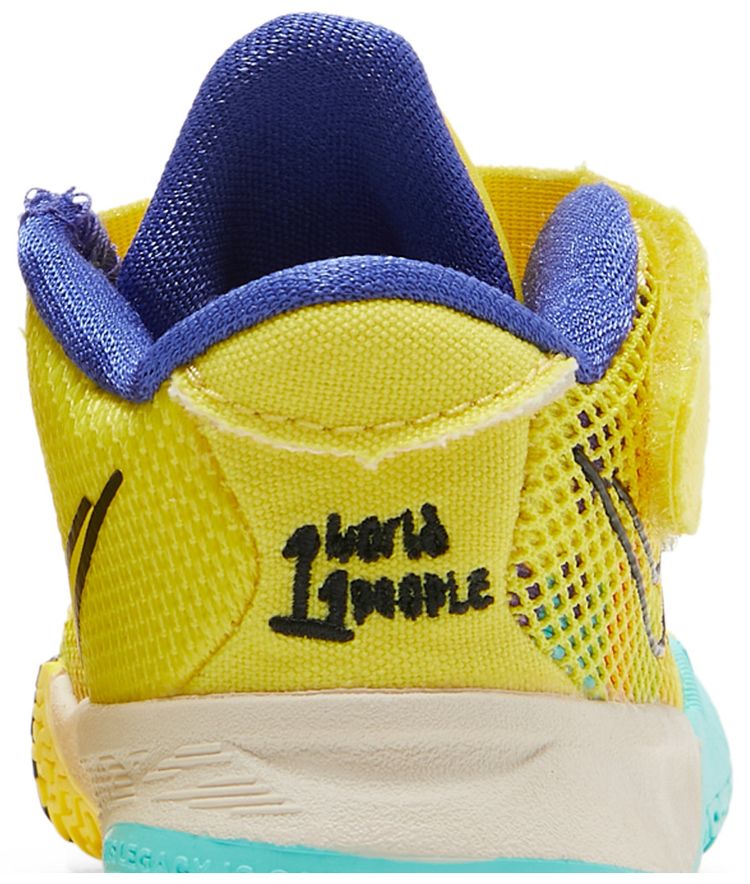 Nike Kyrie 7 TD 1 World 1 People