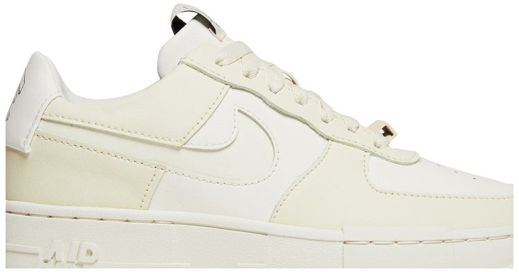 Nike Wmns Air Force 1 Pixel Cashmere