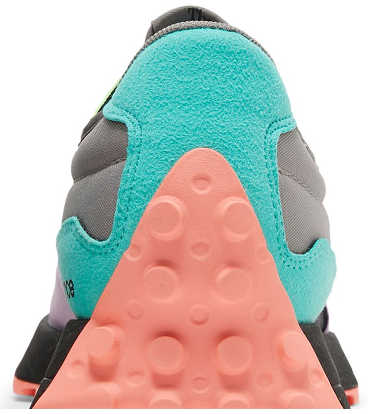 New Balance 327 Miami Nights