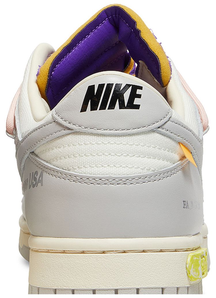 Off White x Nike Dunk Low Lot 24 of 50