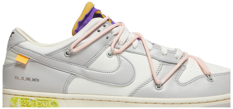 Off White x Nike Dunk Low Lot 24 of 50