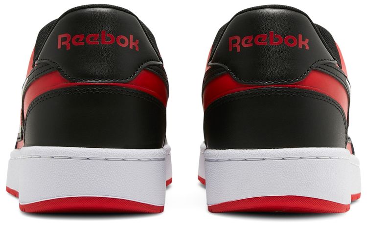 Reebok Resonator Low Black Vector Red