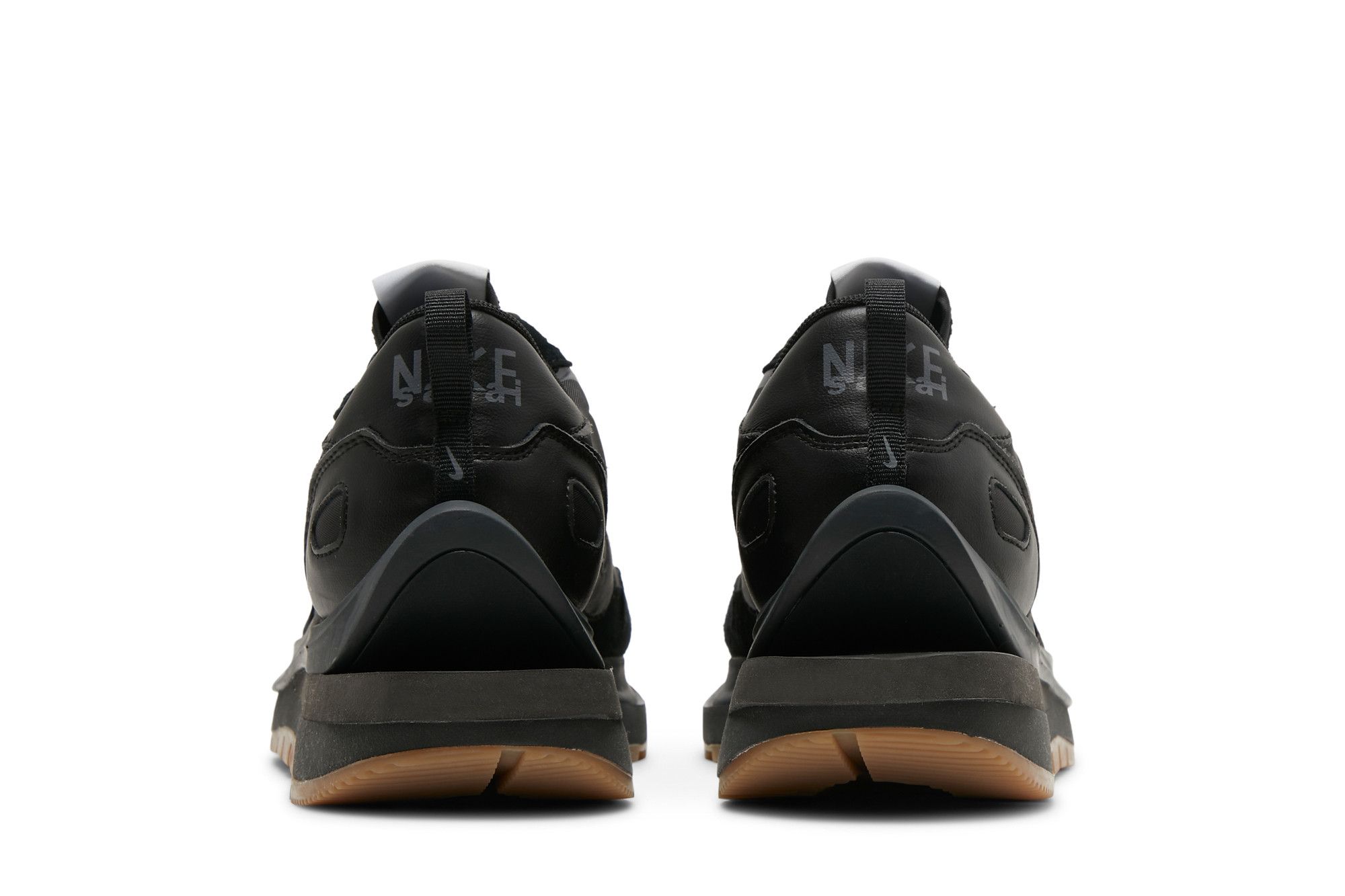 Buy sacai x VaporWaffle 'Black Gum' - DD1875 001 | GOAT