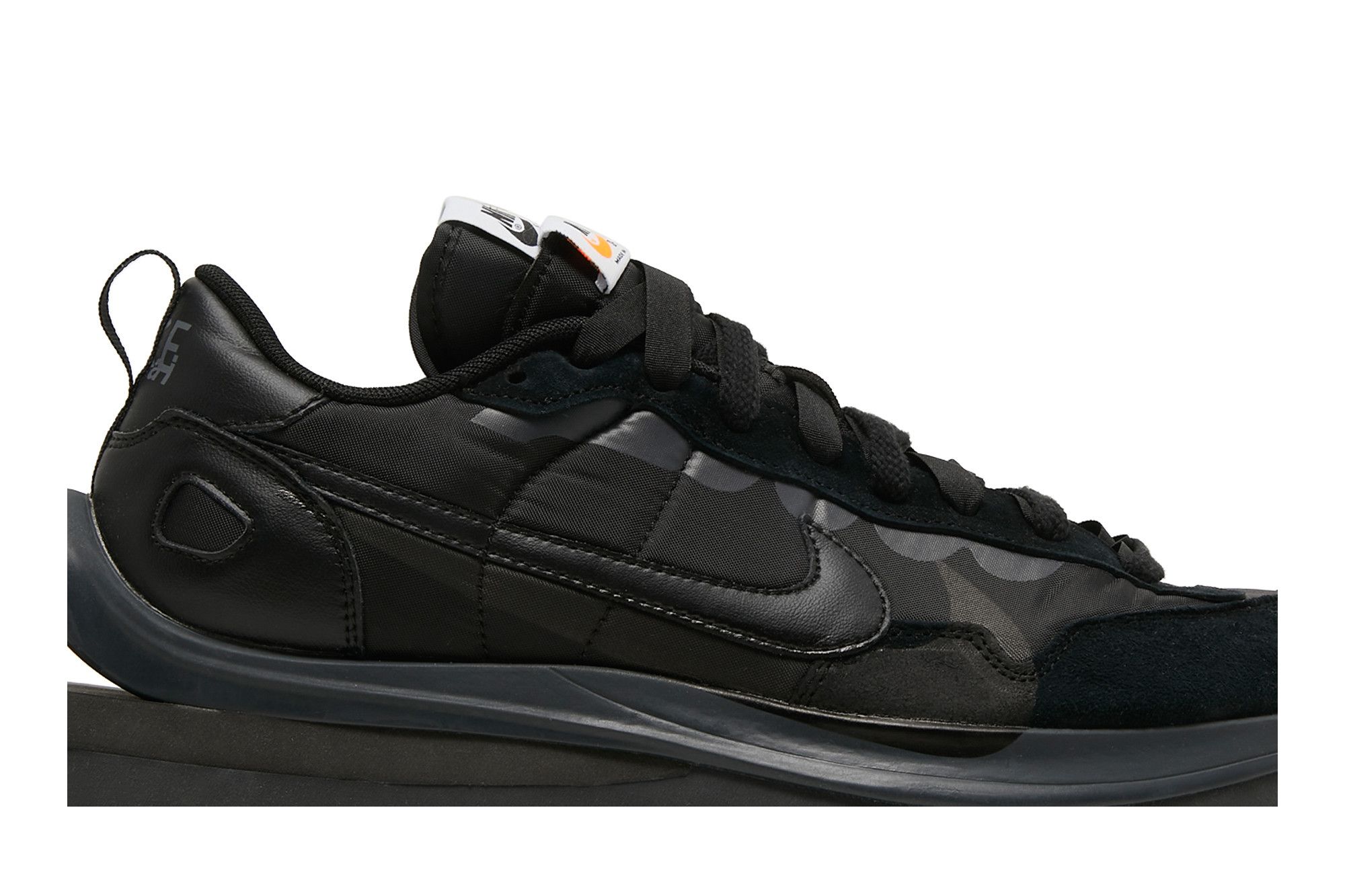 Nike sacai black release date new arrivals