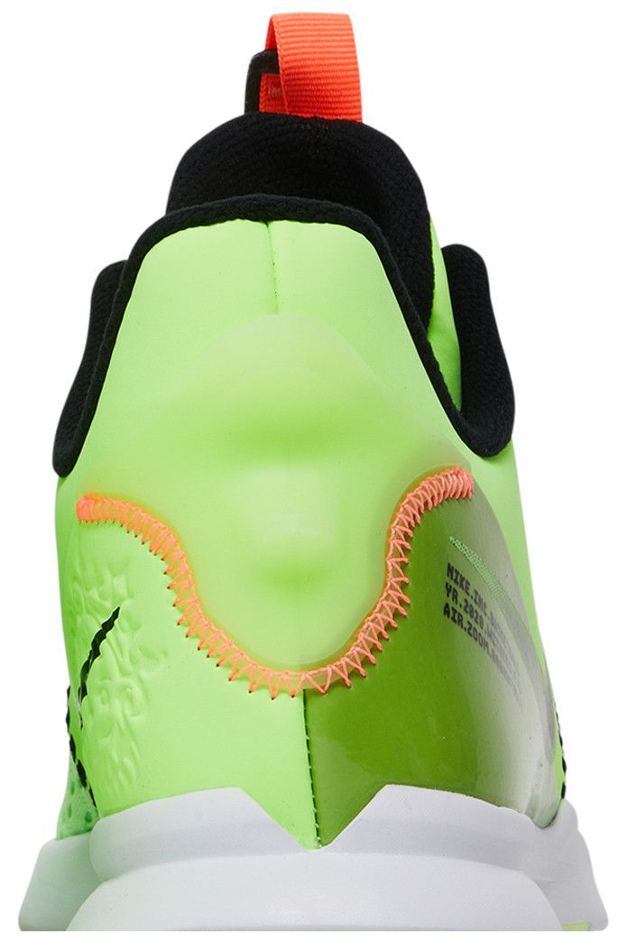 Nike LeBron Witness 5 Grinch