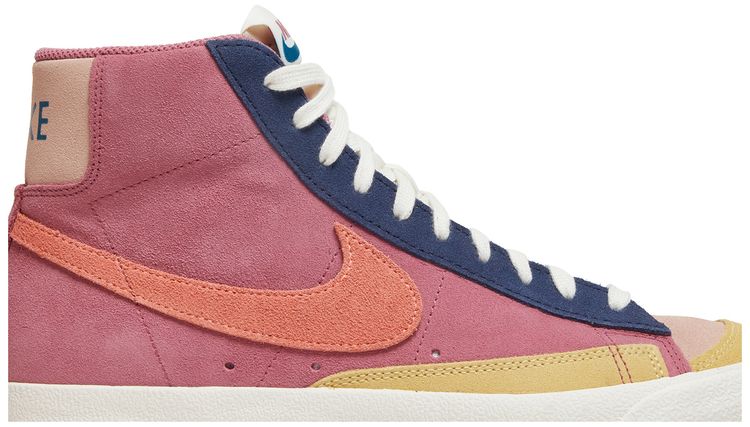 Nike Blazer Mid 77 Desert Berry