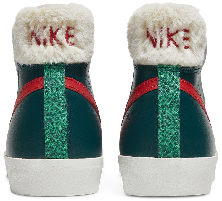 Nike Blazer Mid 77 Vintage Christmas Sweater