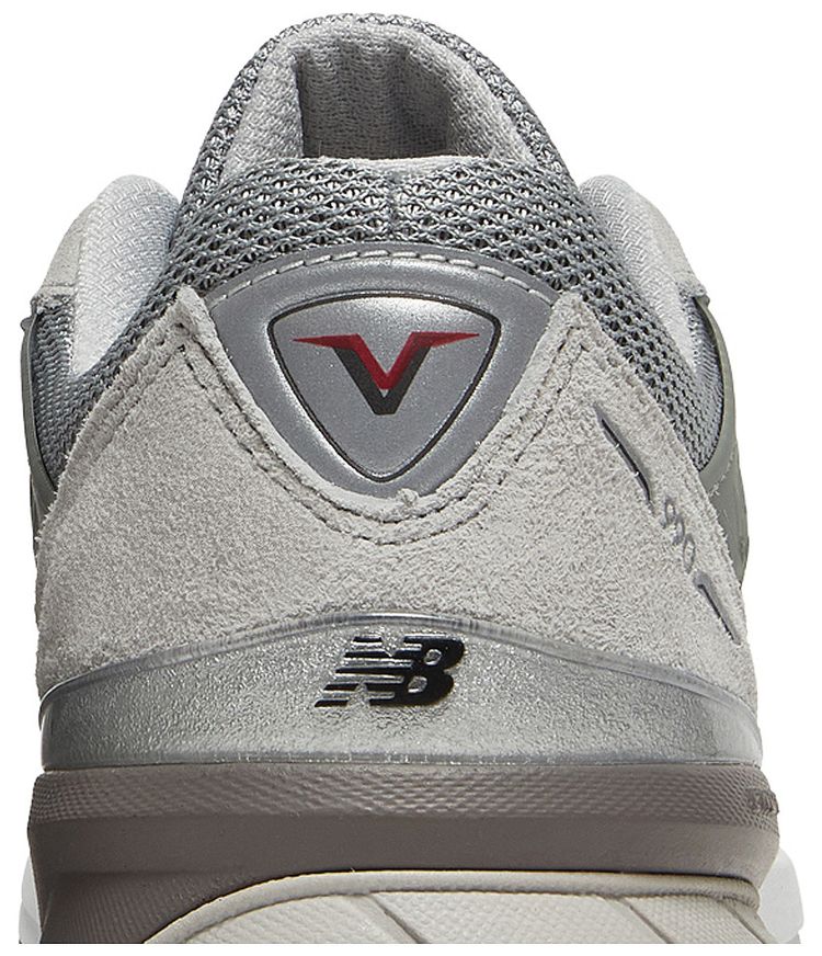 New Balance 990v5 Big Kid Castlerock