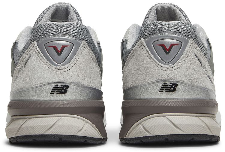New Balance 990v5 Big Kid Castlerock