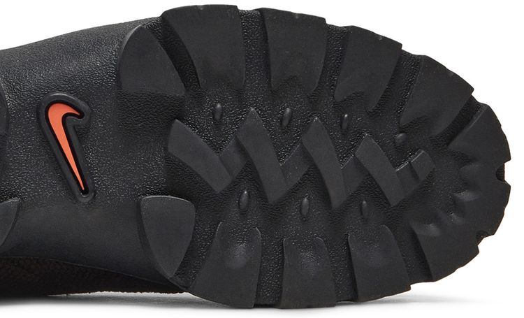 Wmns Lahar Low Canvas Madeira Dark Beetroot