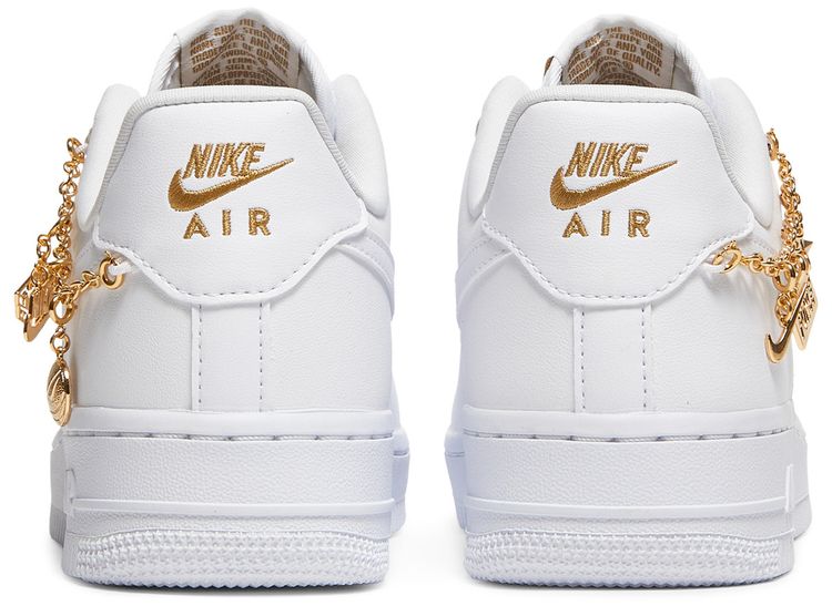 Wmns Air Force 1 07 LX Lucky Charms