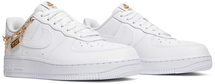 Wmns Air Force 1 07 LX Lucky Charms
