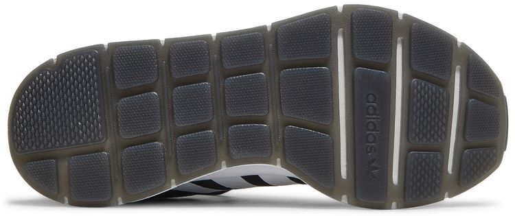 Adidas Wmns Swift Run X Black White