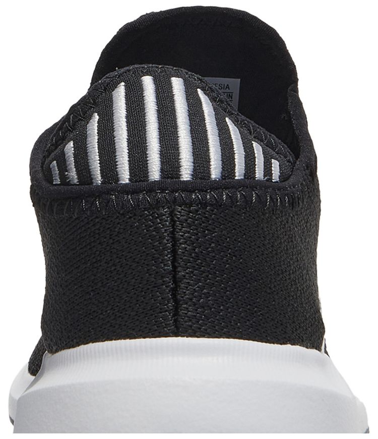 Adidas Wmns Swift Run X Black White