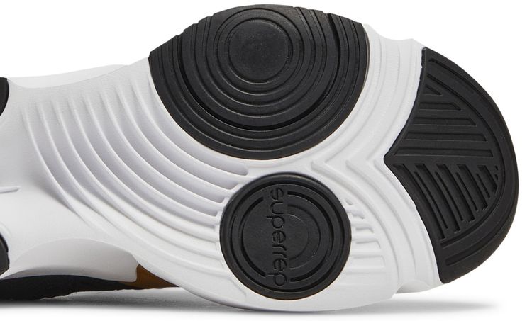 Wmns SuperRep Groove White Metallic Gold Coin