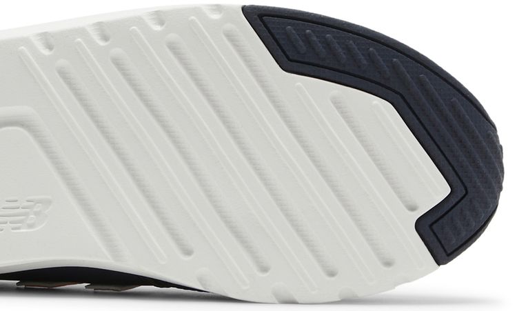 New Balance 009v1 4E Wide Pigment Orange