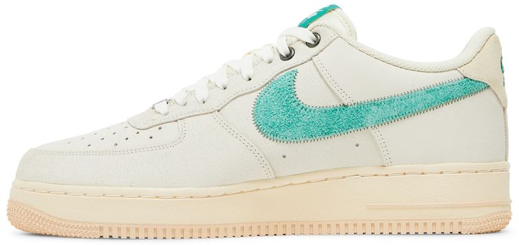 Nike Air Force 1 07 LV8 Test of Time