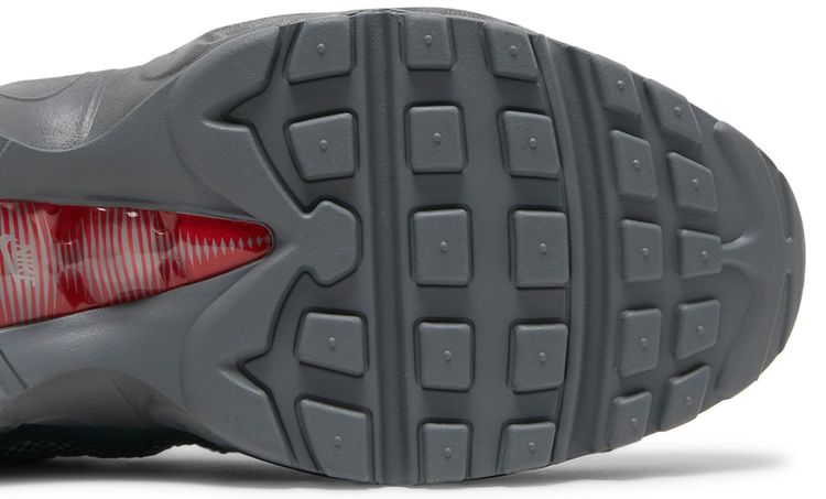 Nike Air Max 95 Essential Smoke Grey University Red