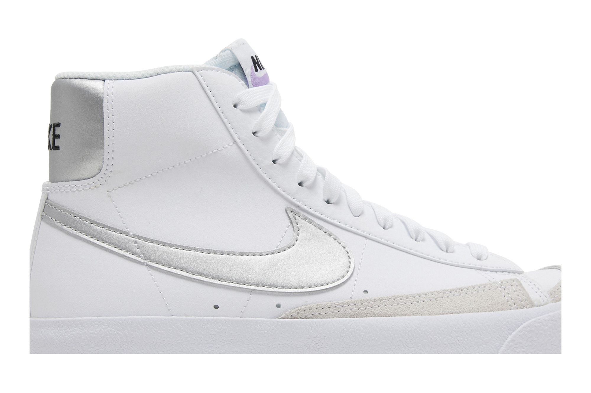 Buy Blazer Mid 77 GS White Metallic Silver DA4086 101 GOAT CA